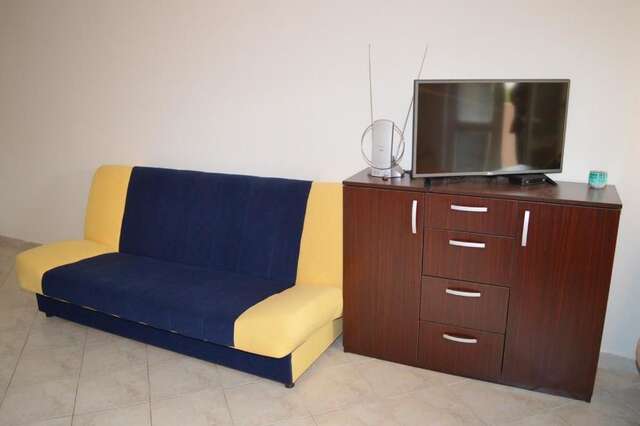 Апартаменты Nena apartman Бар-17